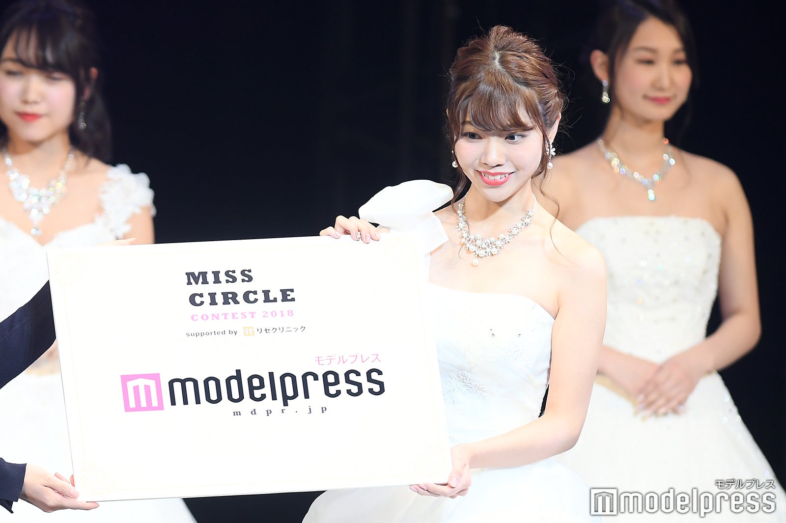 準グランプリ＆モデルプレス賞の大間知莉奈さん（C）モデルプレス