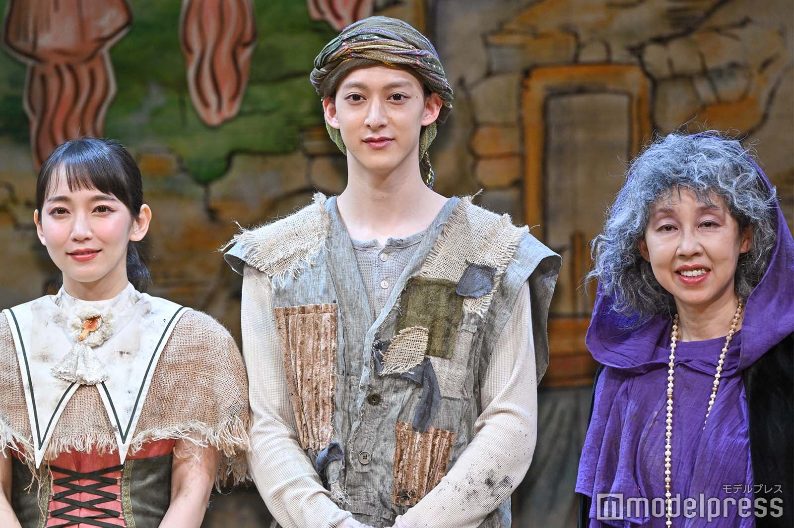 吉岡里帆、伊藤あさひ、ふせえり （C）モデルプレス