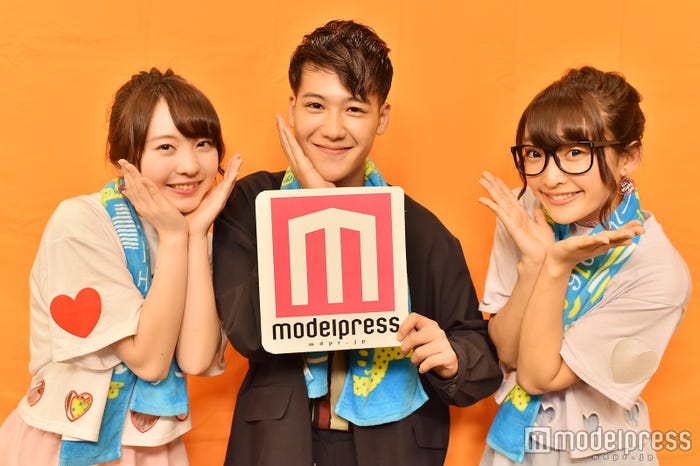 「1番難しいパート」にちょっぴり苦戦した葉山さん!最後はばっちり決めポーズ/葉山奨之 with まこみな(C)モデルプレス