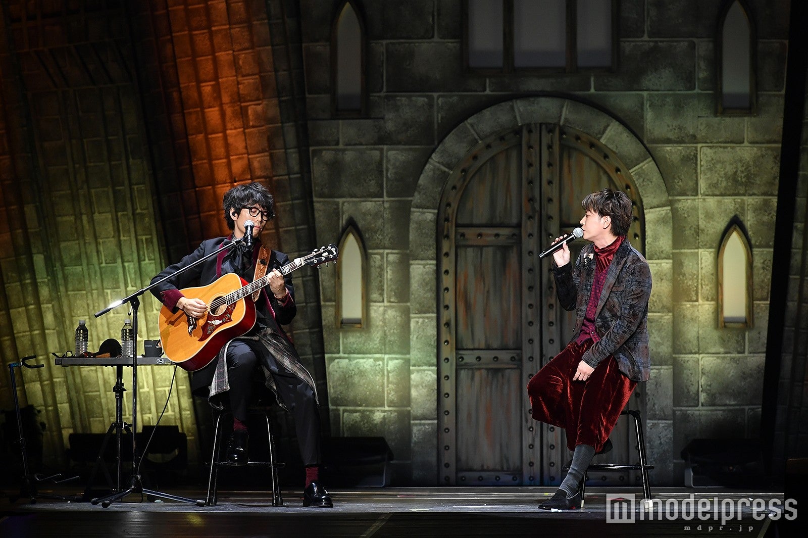 佐藤健×高橋優、一夜限り“YUTAKE”のサプライズ・ハプニング・美声ハーモニー…女子絶叫のステージ＜セットリスト＞