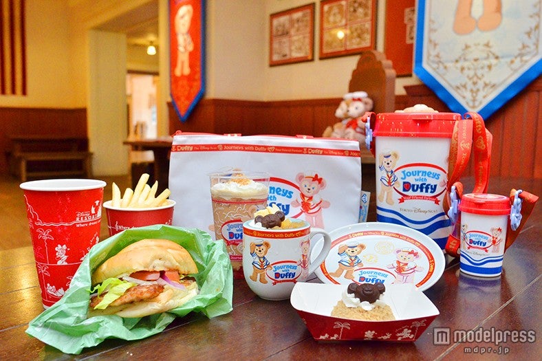 「ジャーニー・ウィズ・ダッフィー Your Friend Forever」スペシャルメニュー
