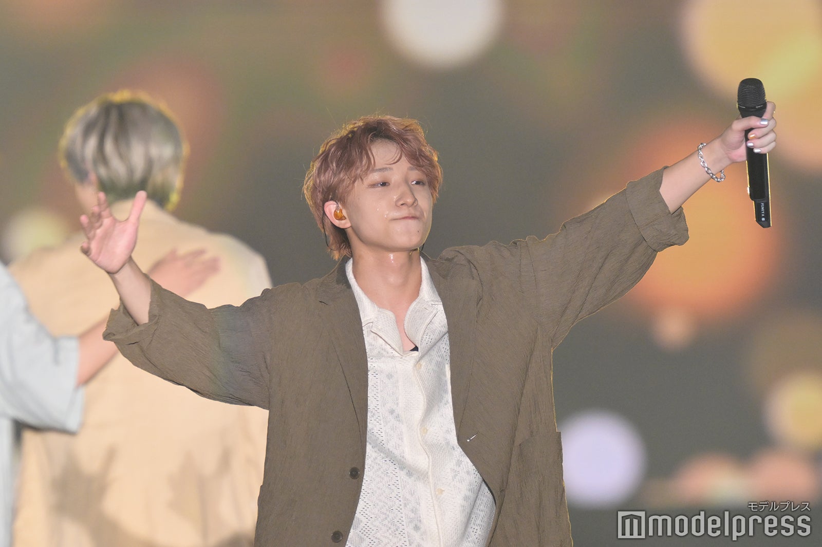 BUDDiiS（C）モデルプレス