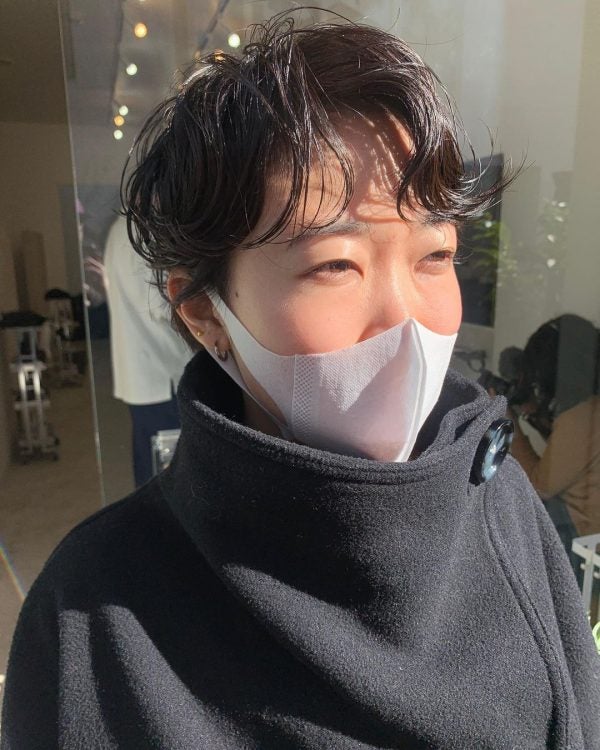 前髪なしのベリーショートが色っぽい 周囲と差がつく人気の大人スタイルを紹介 モデルプレス 前髪なしのベリーショートが色っぽい 周囲と差がつく人気の大人スタイルを紹介 モデルプレス