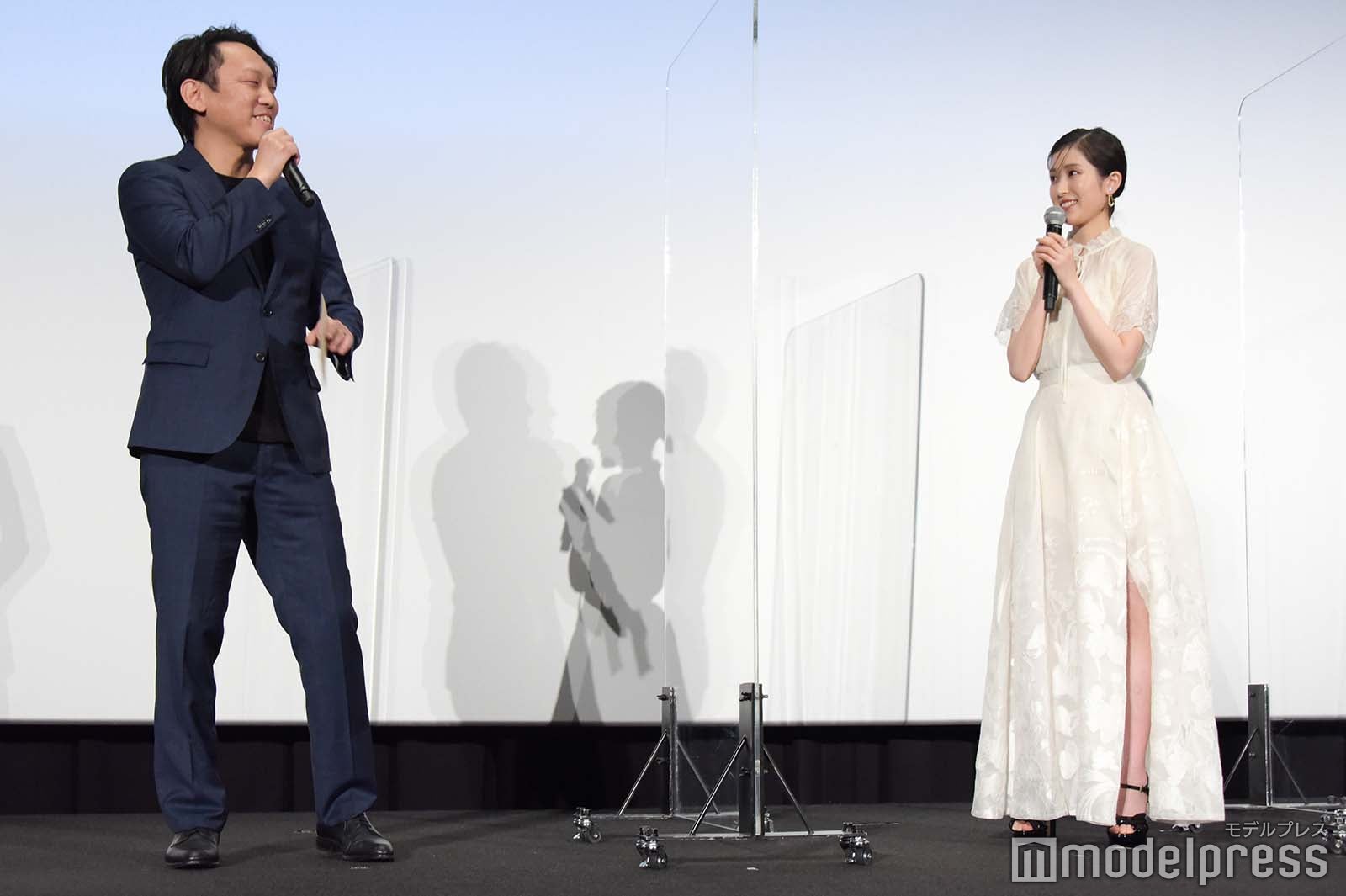 Yuki Saito監督、福本莉子 （C）モデルプレス