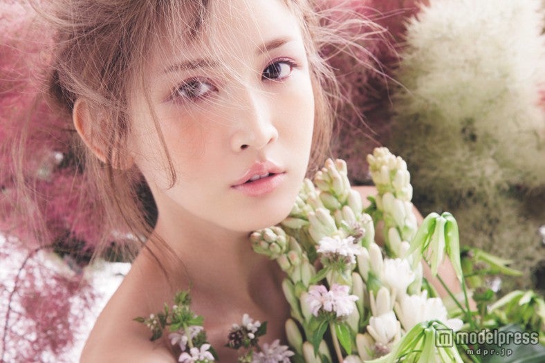 紗栄子、男心をくすぐる“色気ボディ”の作り方　デートの心構えも明かす