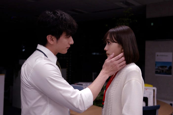 大貫勇輔、松井愛莉「子宮恋愛」第5話(C)ytv