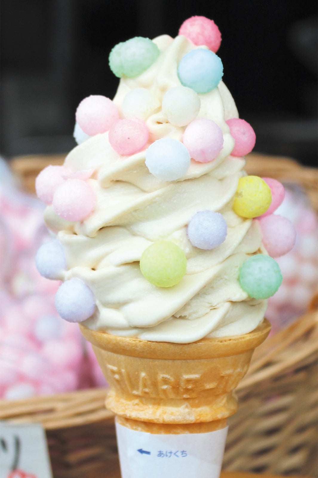 恋の味がする？ナカノヤ琴平の「おいりソフト」／画像提供：（公社）香川県観光協会