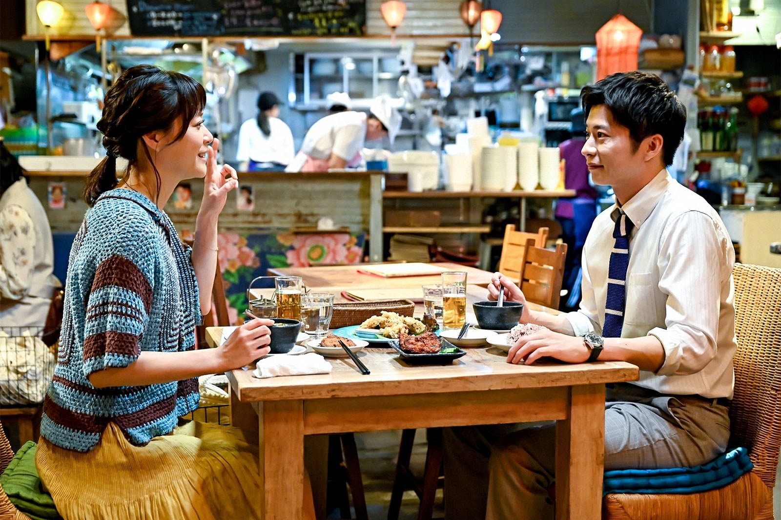 上野樹里、田中圭／「持続可能な恋ですか？～父と娘の結婚行進曲～」第8話より（C）TBS