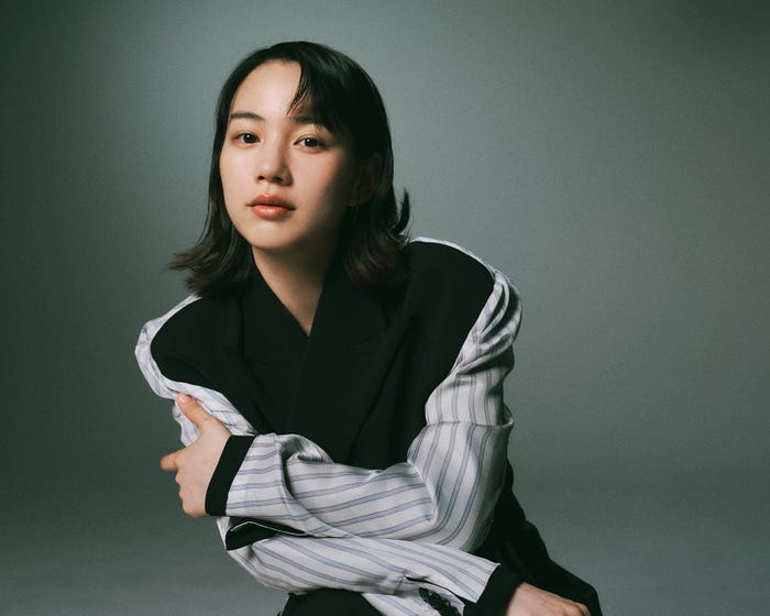 のん/撮影:コウ ユウシエン