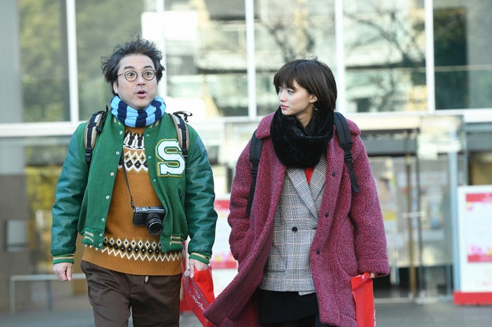 ムロツヨシ、田中真琴/「きみが心に棲みついた」第3話より(C)TBS