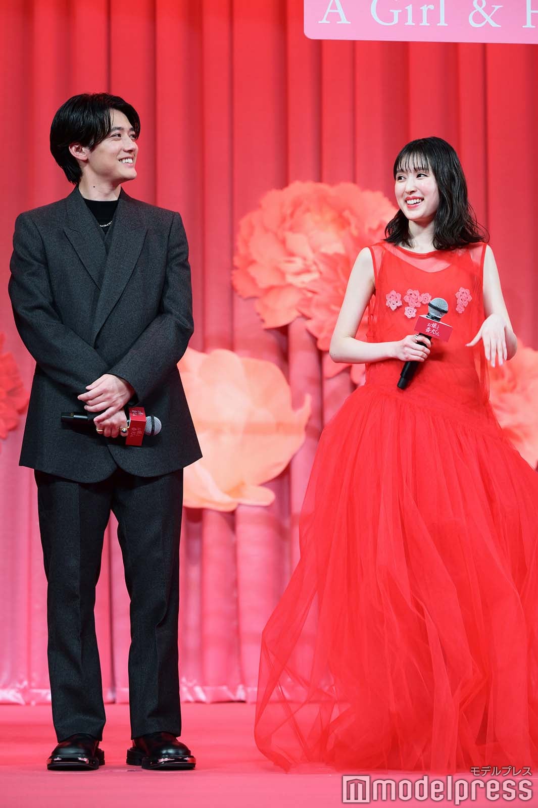 櫻井海音、福本莉子（C）モデルプレス