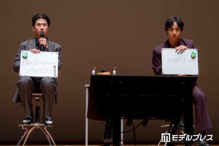 古屋呂敏、長谷川慎(C)モデルプレス