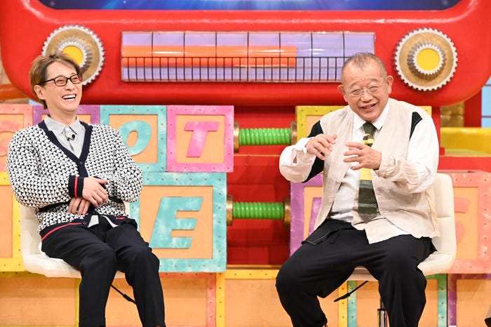 中居正広、笑福亭鶴瓶(C)日本テレビ