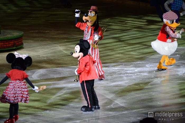 「ディズニー・オン・アイス」