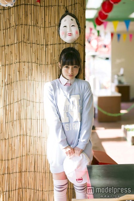 橋本環奈(c)KODANSHA