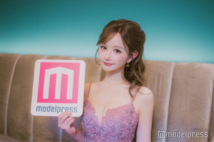 白咲はな「VENET FUKUOKA NAKASU」(C)モデルプレス