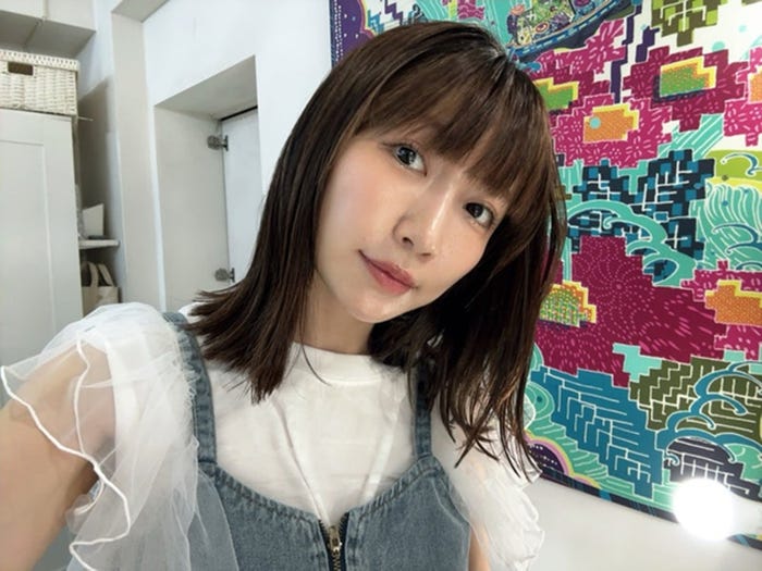 ヘアカット後の桃/桃オフィシャルブログより