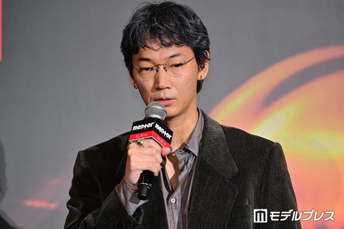 綾野剛(C)モデルプレス