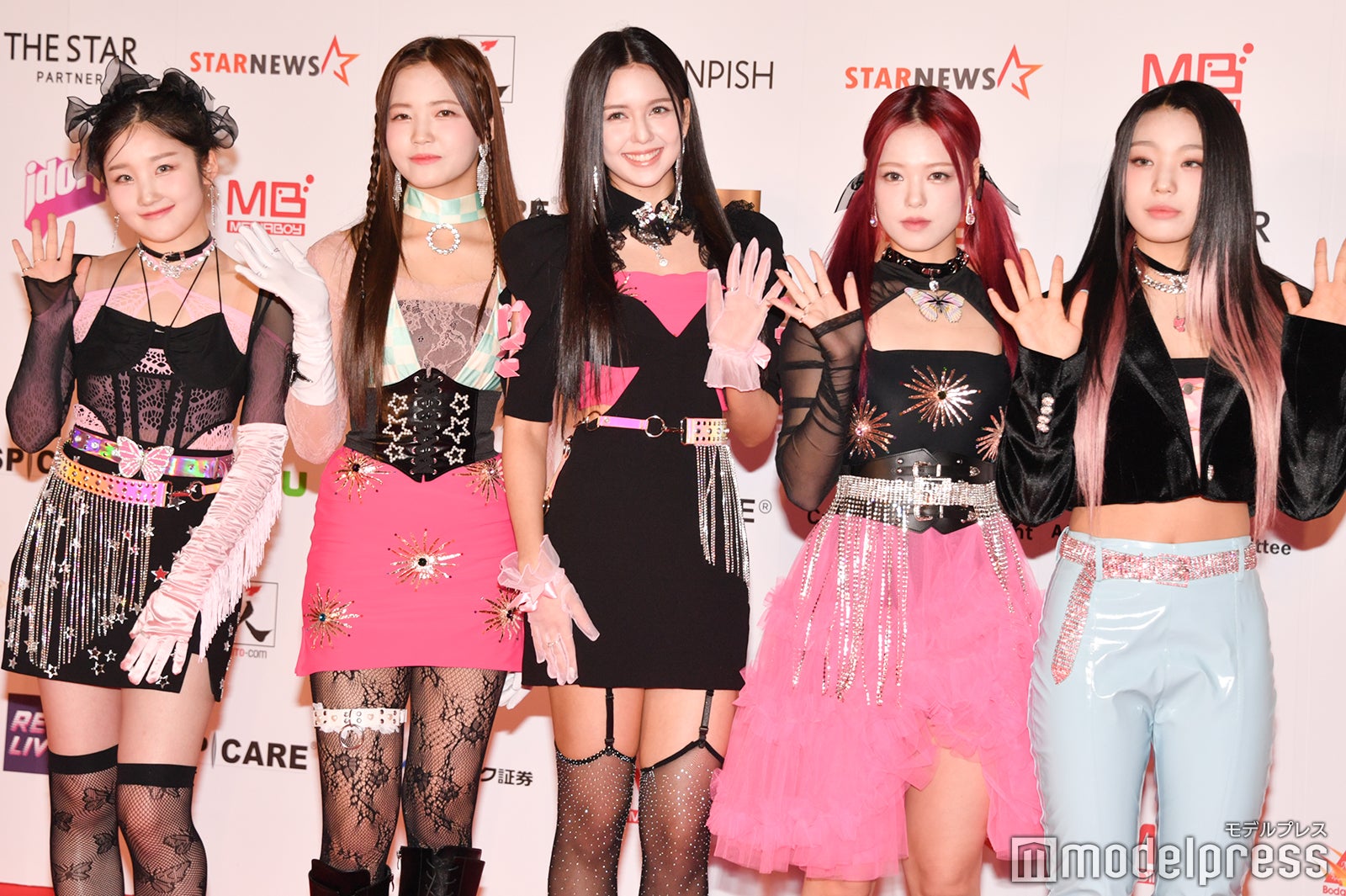 （C）モデルプレス