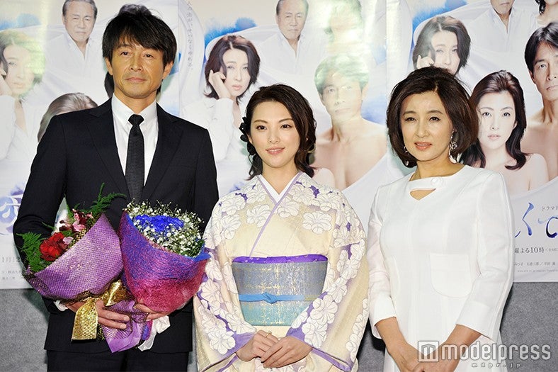 （左から）吉田栄作、田中麗奈、秋吉久美子（C）モデルプレス