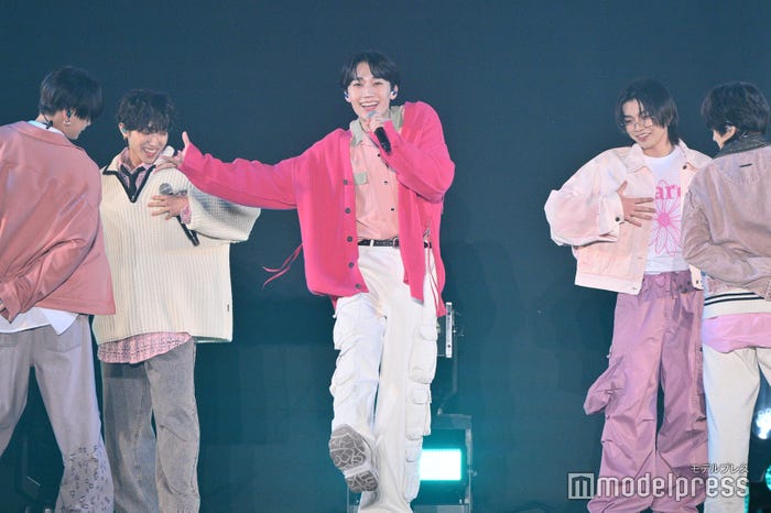 WILD BLUE(C)モデルプレス