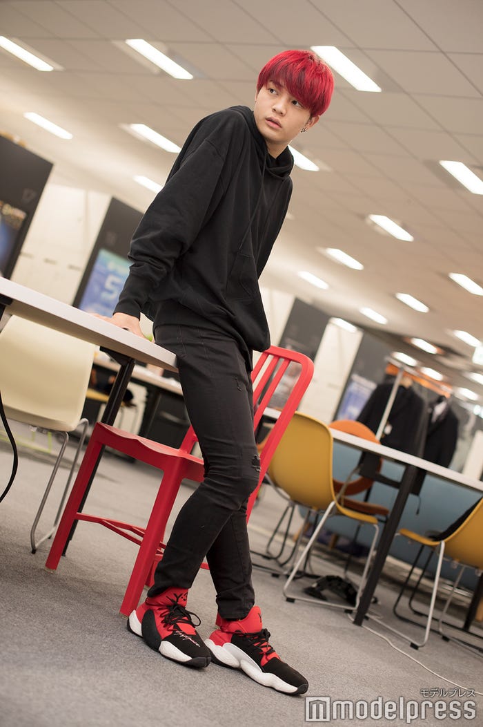 成瀬(C)モデルプレス
