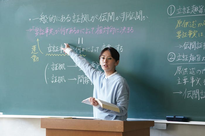 北川景子 「女神の教室~リーガル青春白書~」第9話より(C)フジテレビ