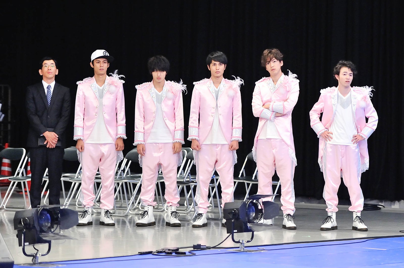 （左から）野間口徹、立花裕大、横浜流星、中村蒼、大東駿介、森永悠希／画像提供：所属事務所