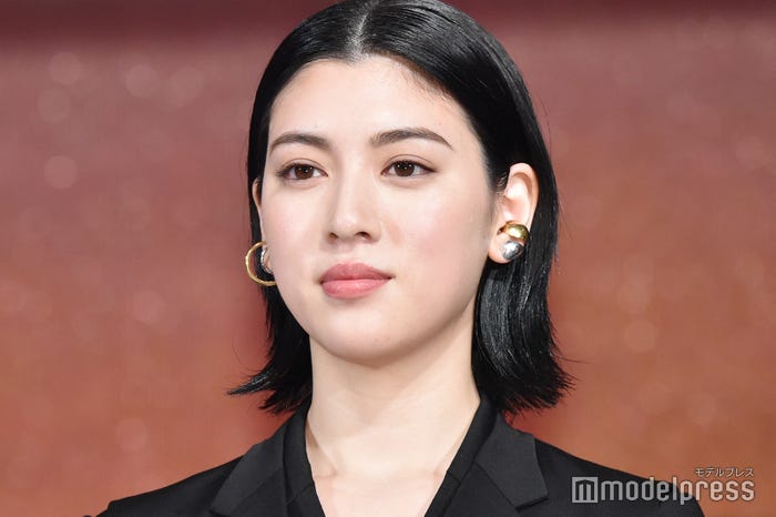 三吉彩花 前髪あり に大胆イメチェン 新ヘアに 新鮮過ぎる の声 モデルプレス 三吉彩花 前髪あり に大胆イメチェン 新ヘアに 新鮮過ぎる の声 モデルプレス