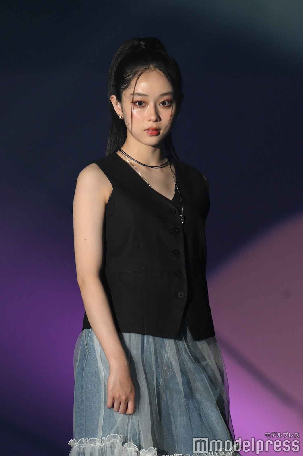 佐藤不⼆⼦（C）モデルプレス