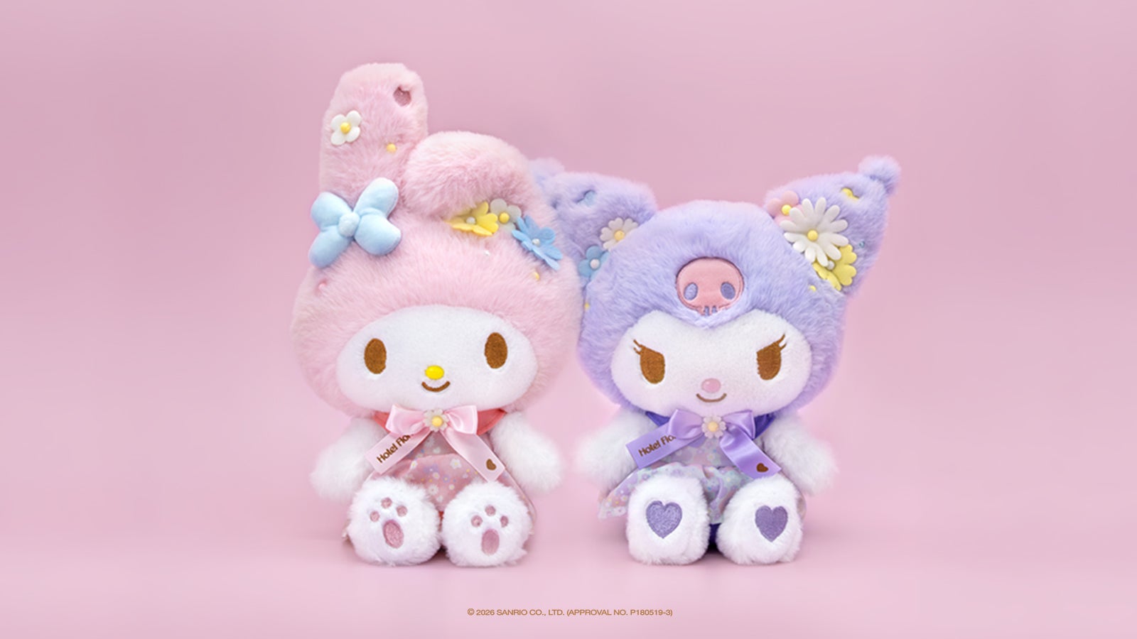 ホテルフローリア ぬいぐるみ（マイメロディ／クロミ）各5,940円／提供画像