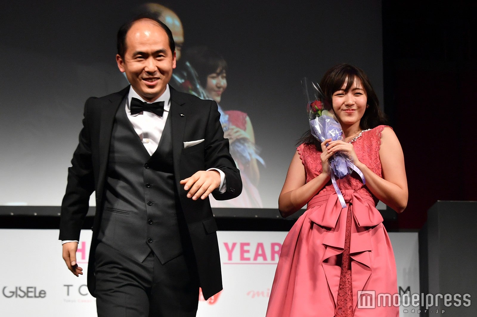 斎藤司＆鈴木愛理 （C）モデルプレス