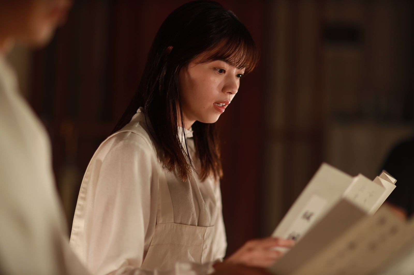 西野七瀬／「言霊荘」第1話より（C）テレビ朝日