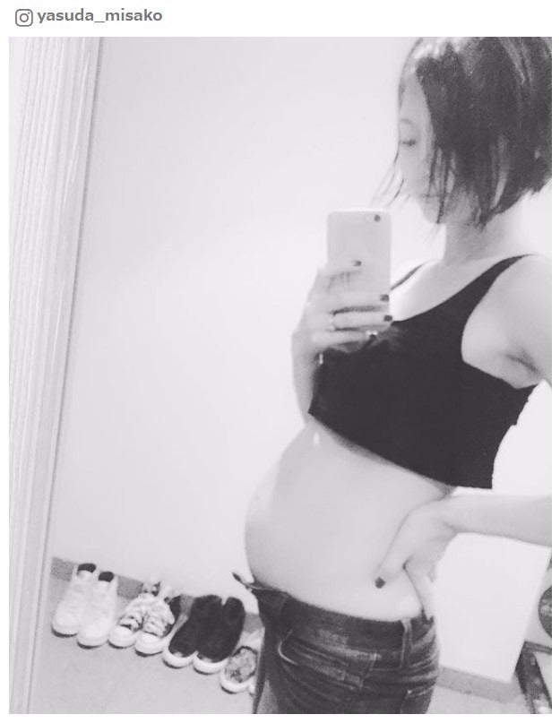 妊娠中の安田美沙子、ふっくらお腹の自撮り公開「不思議だなぁ」