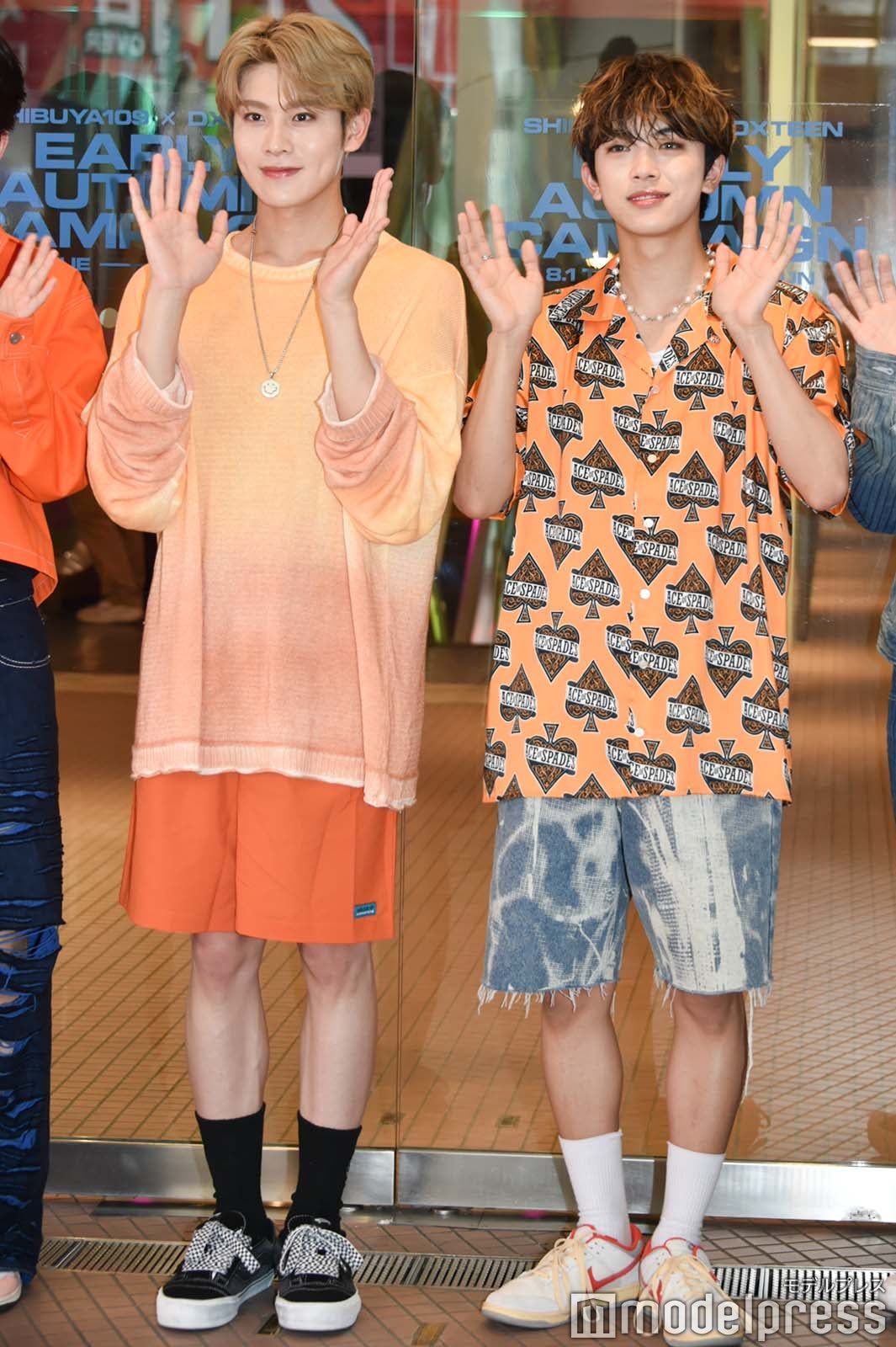 大久保波留、平本健（C）モデルプレス