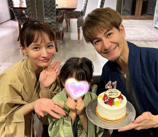 JOY、妻・娘と熱海で過ごす41歳誕生日に感激「最高のバースデー」