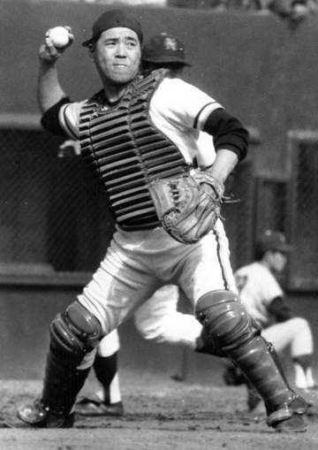 2シーズン制のパ・リーグで初めてプレーオフが行われたのは？【プロ野球記録企画】