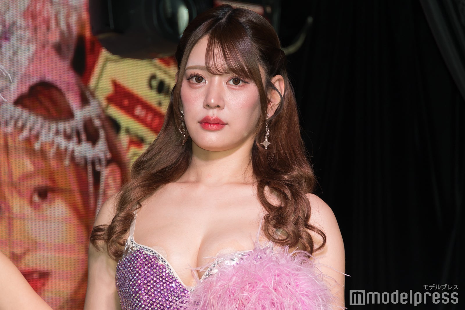 つきの（C）モデルプレス