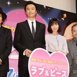 （左から）園子温監督、長谷川博己、麻生久美子、西田敏行