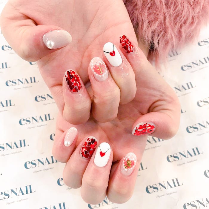 愛の深さが指先から伝わりそう(画像提供:esNAIL)