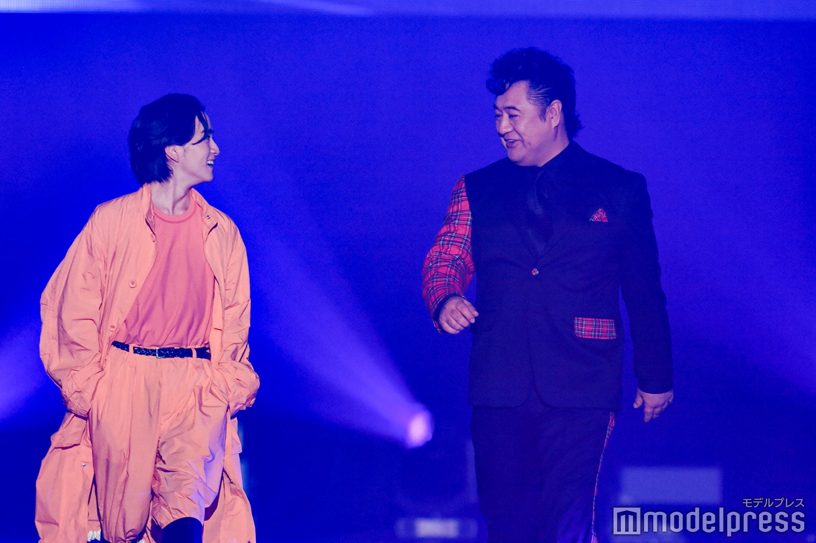 板垣李光人、小手伸也（C）モデルプレス