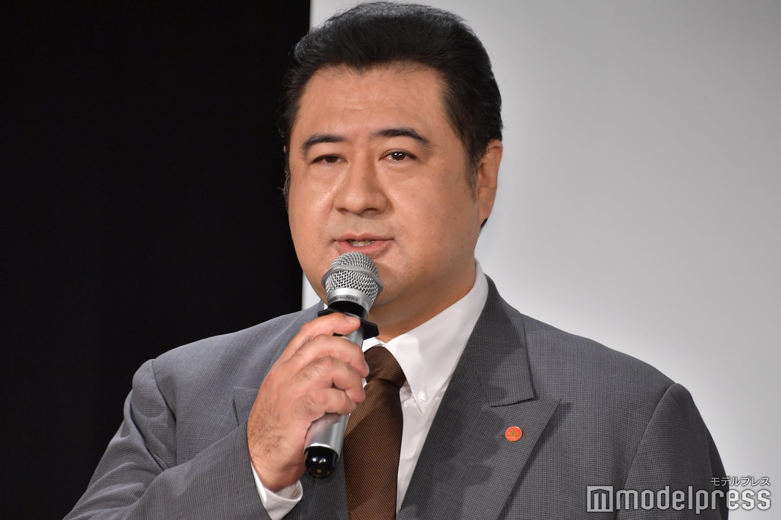 小手伸也（C）モデルプレス