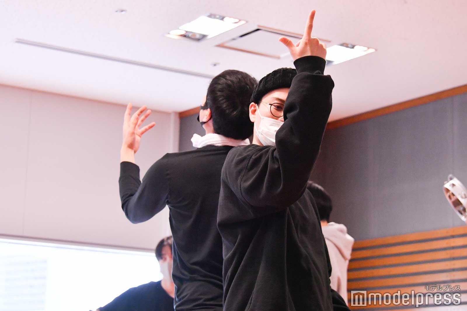 淡路幸誠、大津広次／「KOUGU維新」ミュージカル稽古密着の様子（C）モデルプレス