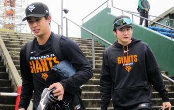 開幕ローテ確定の巨人・山城 開幕投手務める同期の竹丸にプレッシャーかける「まずは白星挙げて」