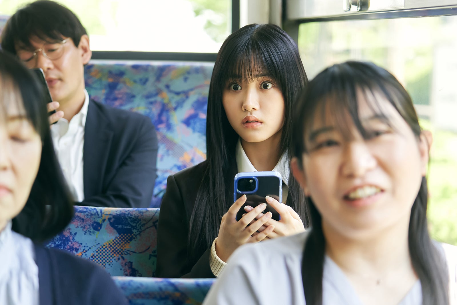 原菜乃華『見える子ちゃん』6月6日（金）全国劇場公開／配給：KADOKAWA（C）2025『見える子ちゃん』製作委員会