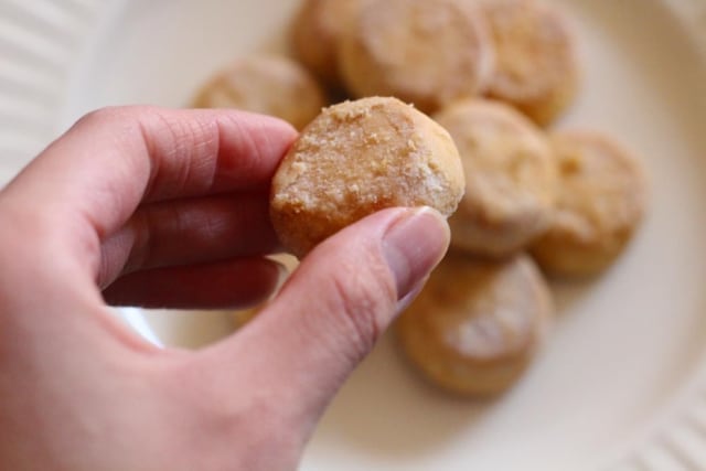 成城石井「和三盆ポルボローネ」