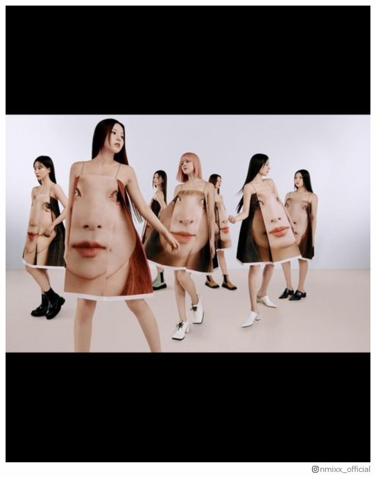 NMIXX「LOEWE」コラボ“顔ドレス”に目奪われる人続出「衝撃的」「ハイセンスすぎる」