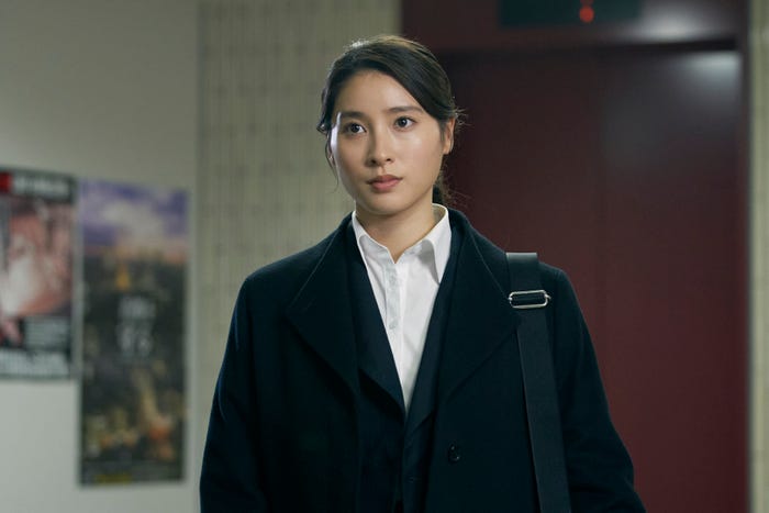 土屋太鳳「警部補ダイマジン」第4話より(C)テレビ朝日