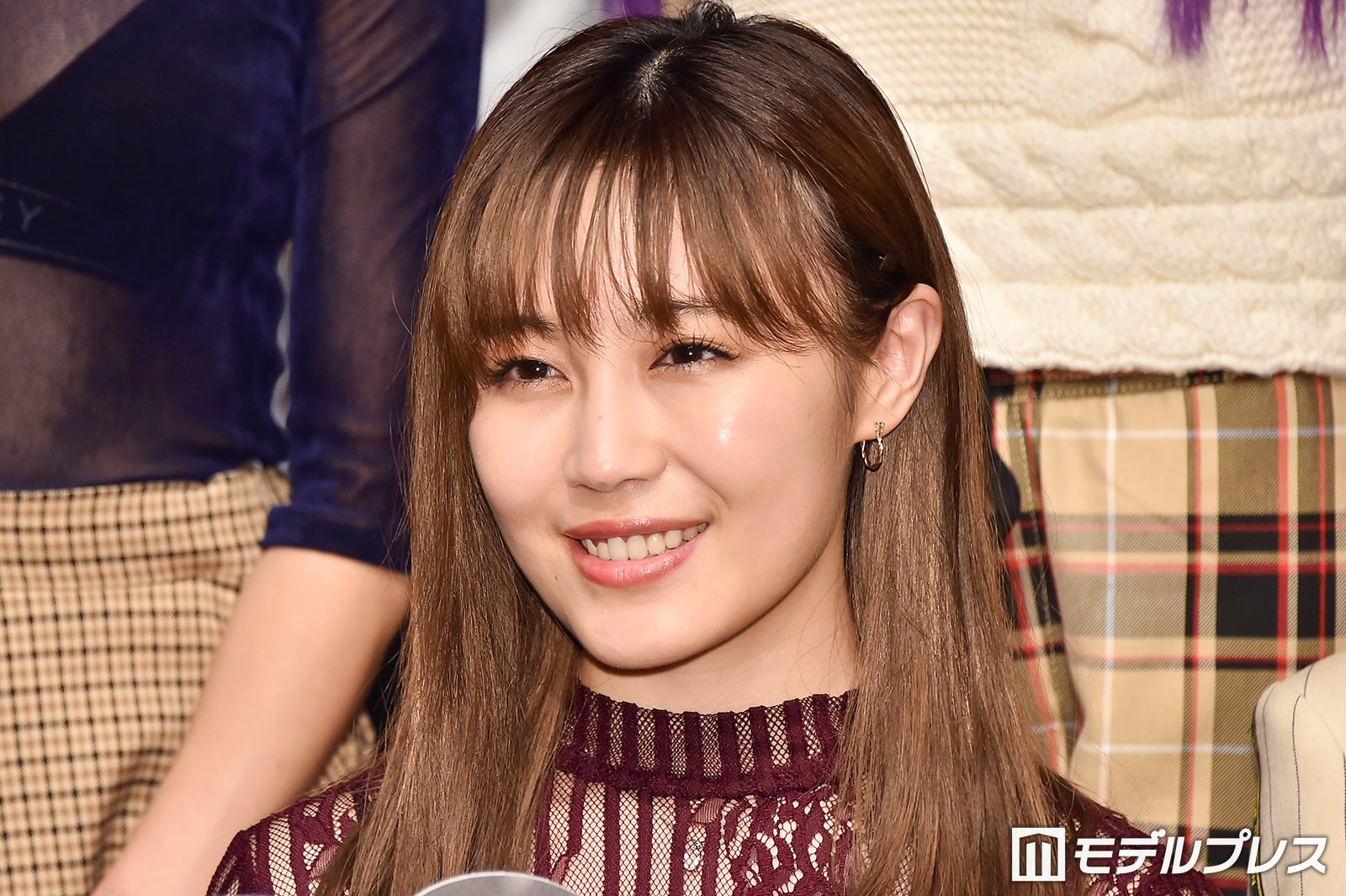 日本正規品 鷲尾伶菜 Crowdhealth Org