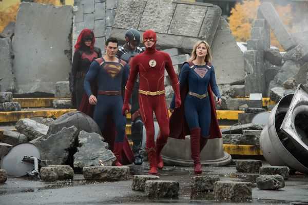 新たなコスチュームで心機一転 Supergirl スーパーガール シーズン5が日本初放送 モデルプレス 新たなコスチュームで心機一転 Supergirl スーパーガール シーズン5が日本初放送 モデルプレス